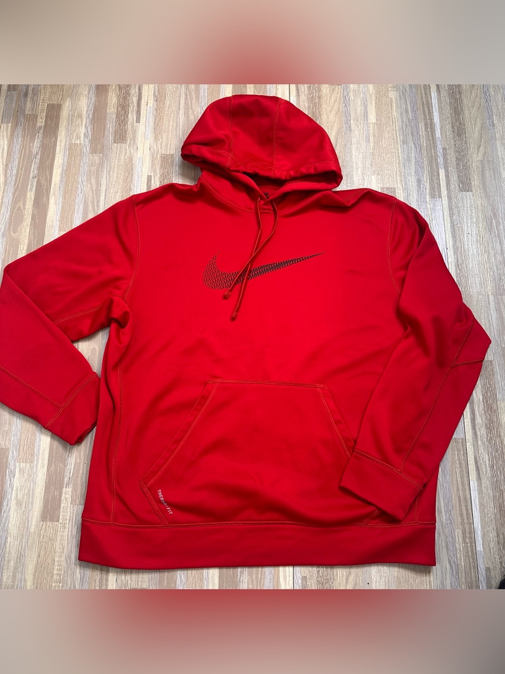 Nike Red Therma-Fit Hoodie with Black Swoosh Logo Mens Size XL